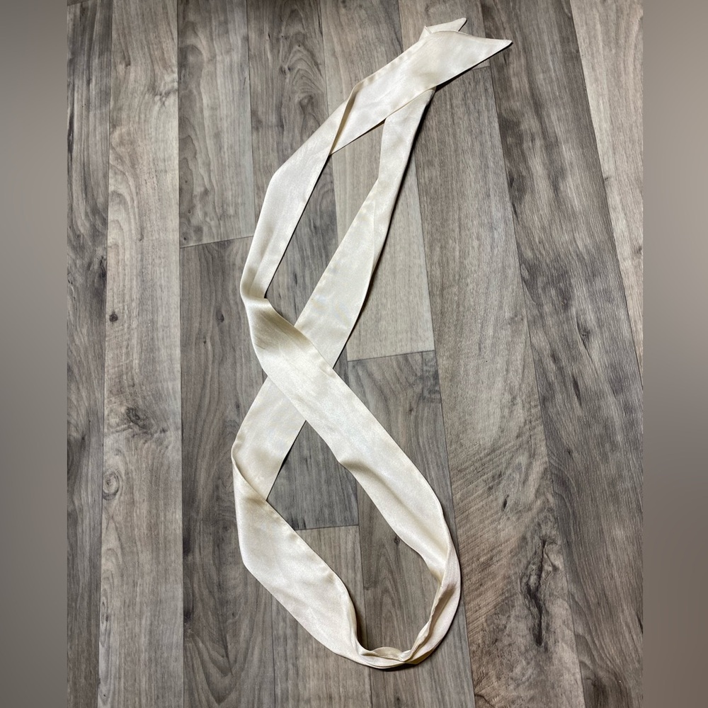 3/4 foot hair ribbon